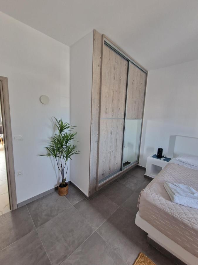 Apartment Aerial Karterados (Santorini)